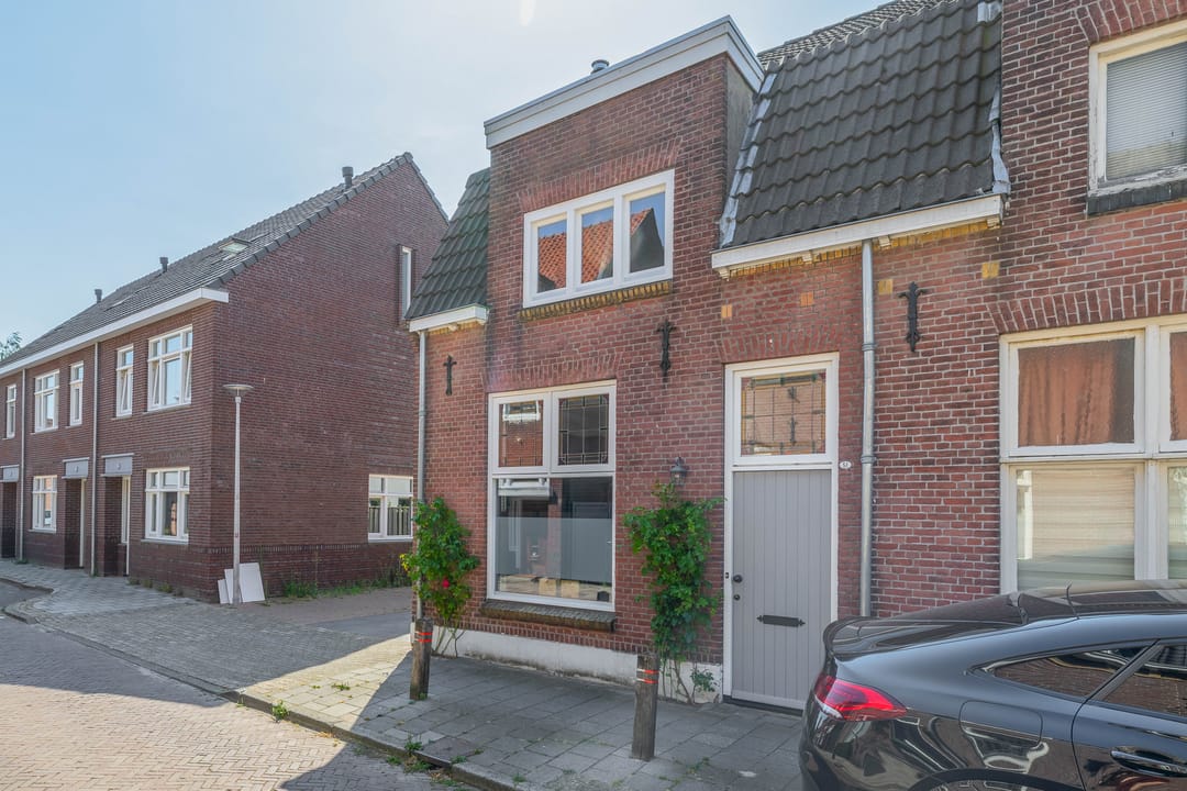 Photo 37 of St Rochusstraat 51