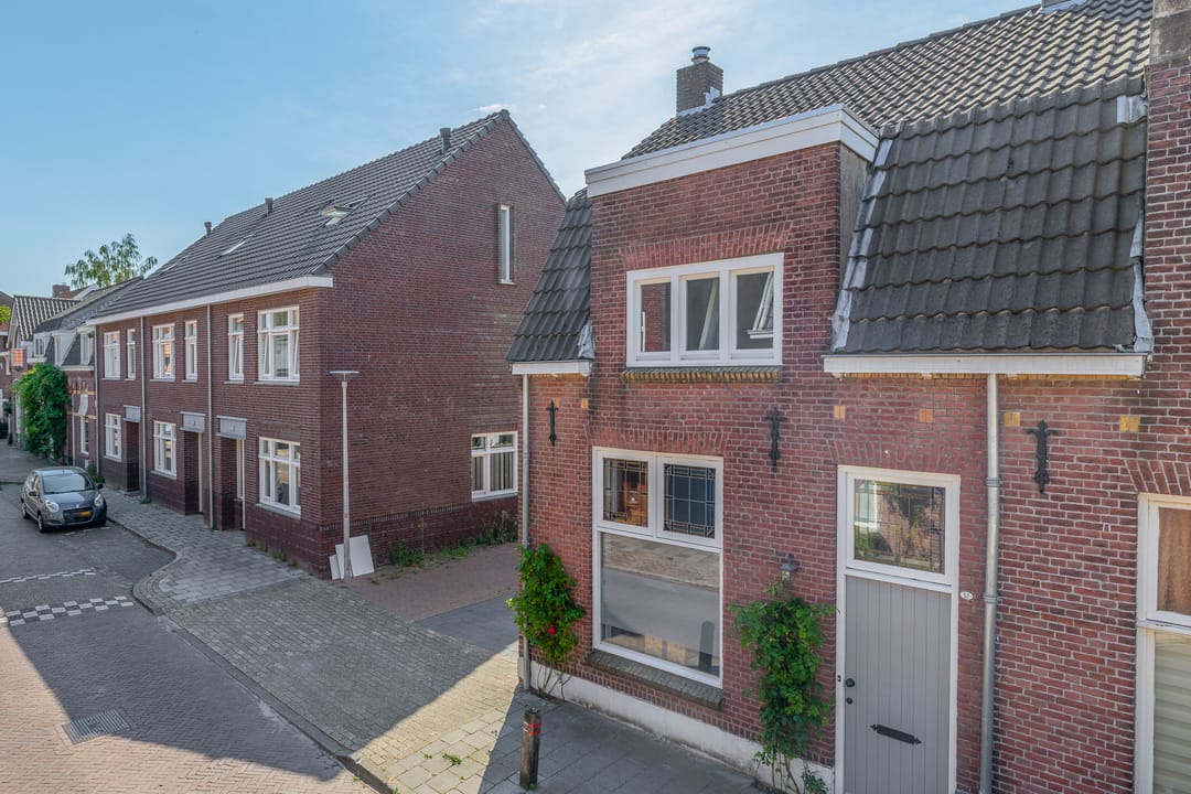Photo 38 of St Rochusstraat 51