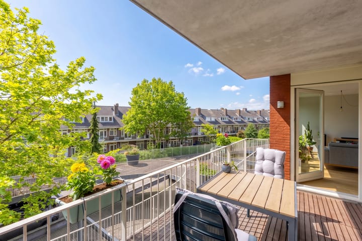 Photo 4 of Johan de Meesterstraat 89