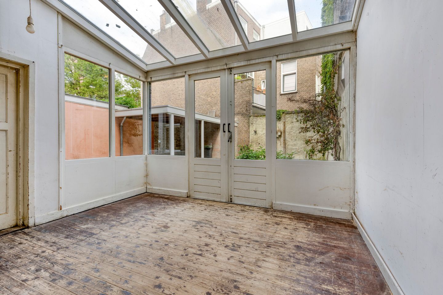 Photo 20 of Brugstraat 2