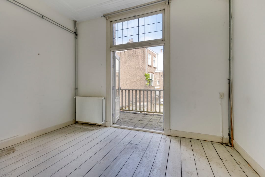 Photo 28 of Brugstraat 2
