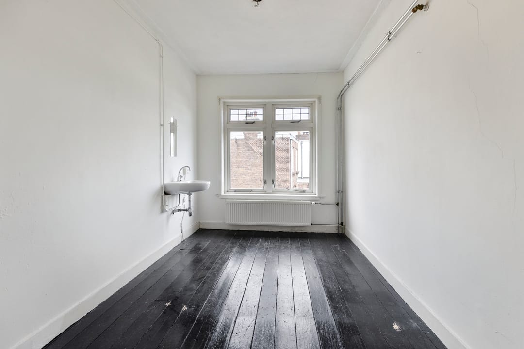 Photo 47 of Brugstraat 2