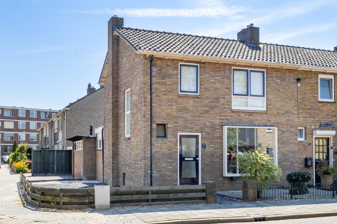 Photo 1 of Waalstraat 15