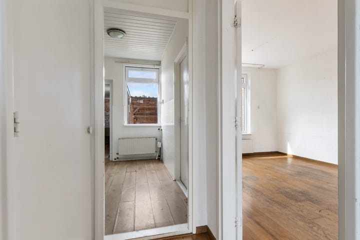 Hoekwoning te koop: Galjootstraat 111, Veendam