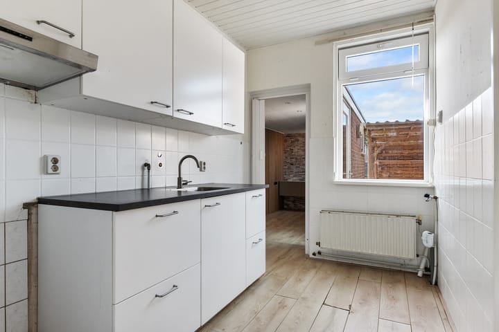 Hoekwoning te koop: Galjootstraat 111, Veendam