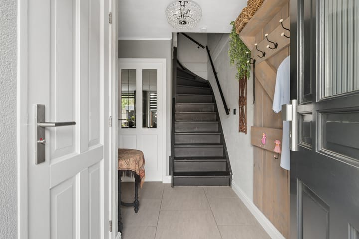 Tussenwoning te koop: Pieternel Koomansstraat 19, Breda