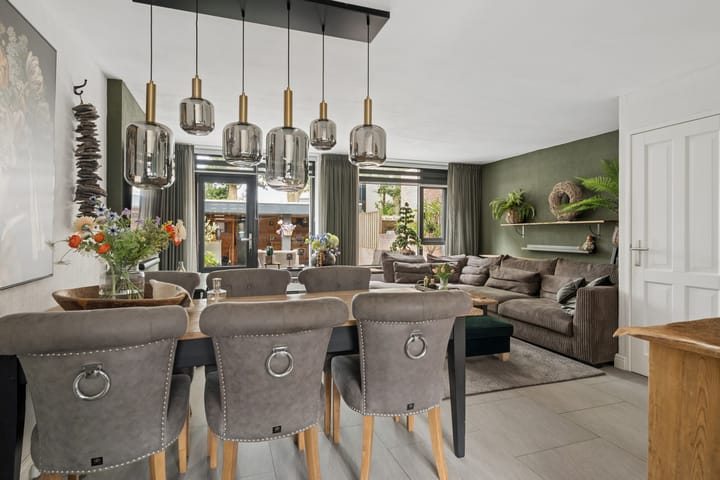 Tussenwoning te koop: Pieternel Koomansstraat 19, Breda