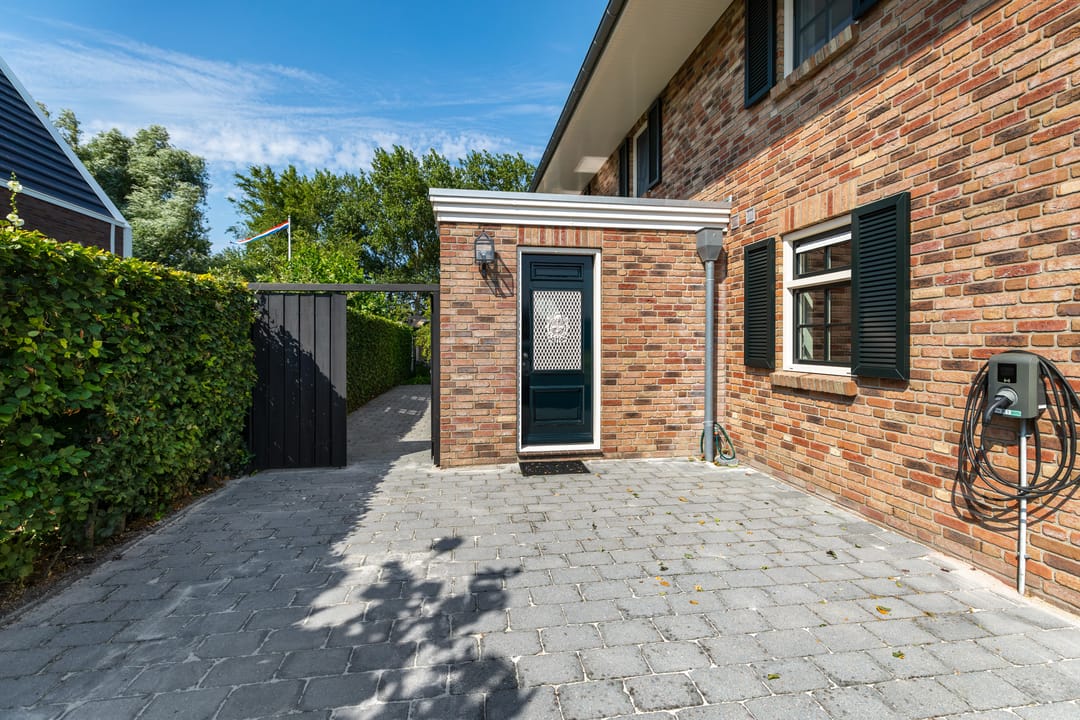 Photo 26 of K. ter Laanstraat 31
