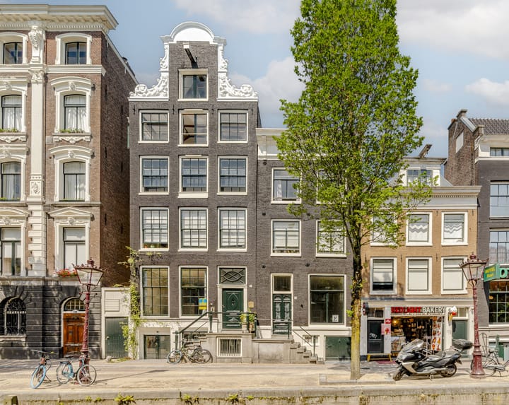 Oudezijds Achterburgwal 124, Amsterdam