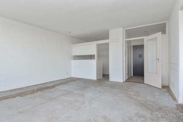 Appartement te koop: Tulpentuin 131, Voorburg