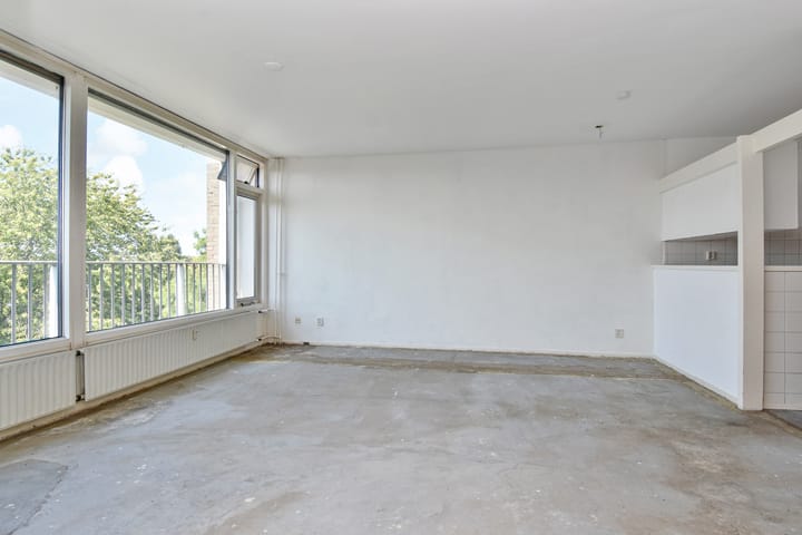 Appartement te koop: Tulpentuin 131, Voorburg