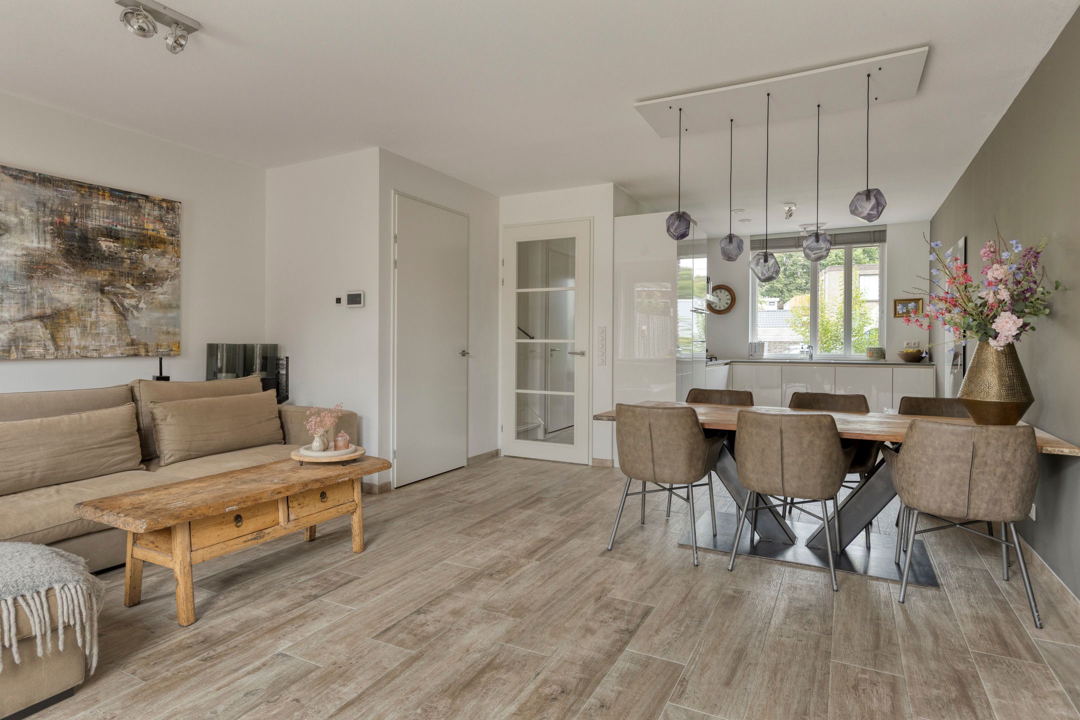 Photo 9 of Almystraat 76
