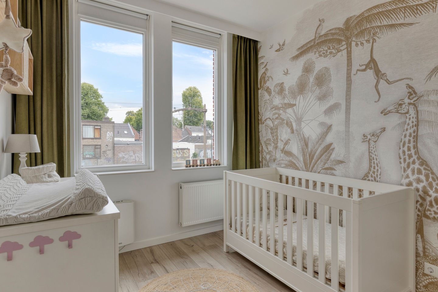 Photo 20 of Almystraat 76