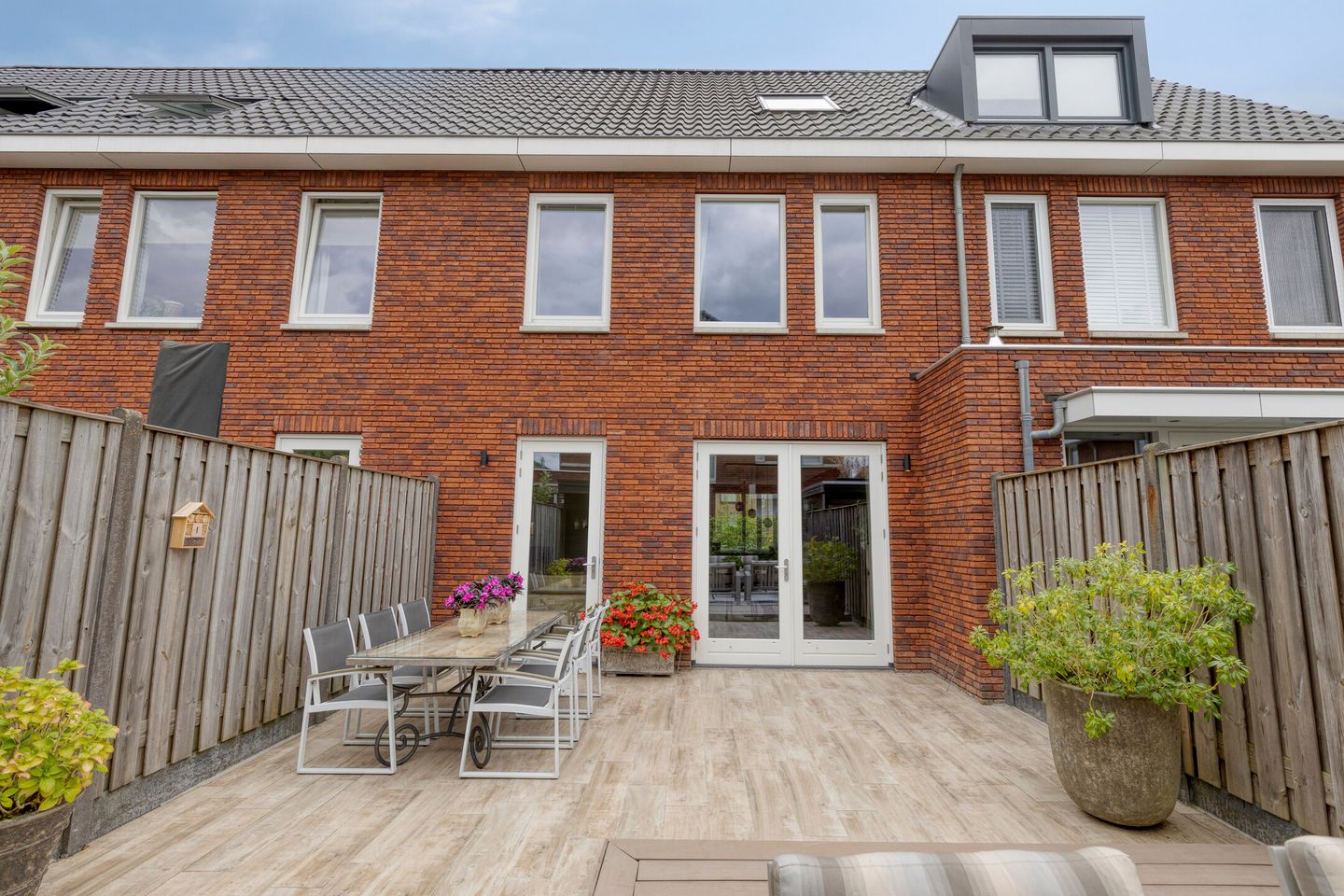 Photo 35 of Almystraat 76