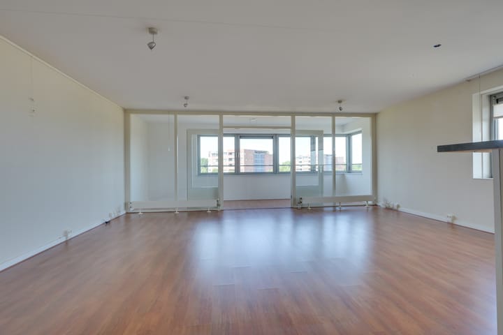 Appartement te koop: Simon Carmiggeltstraat 15, Alkmaar