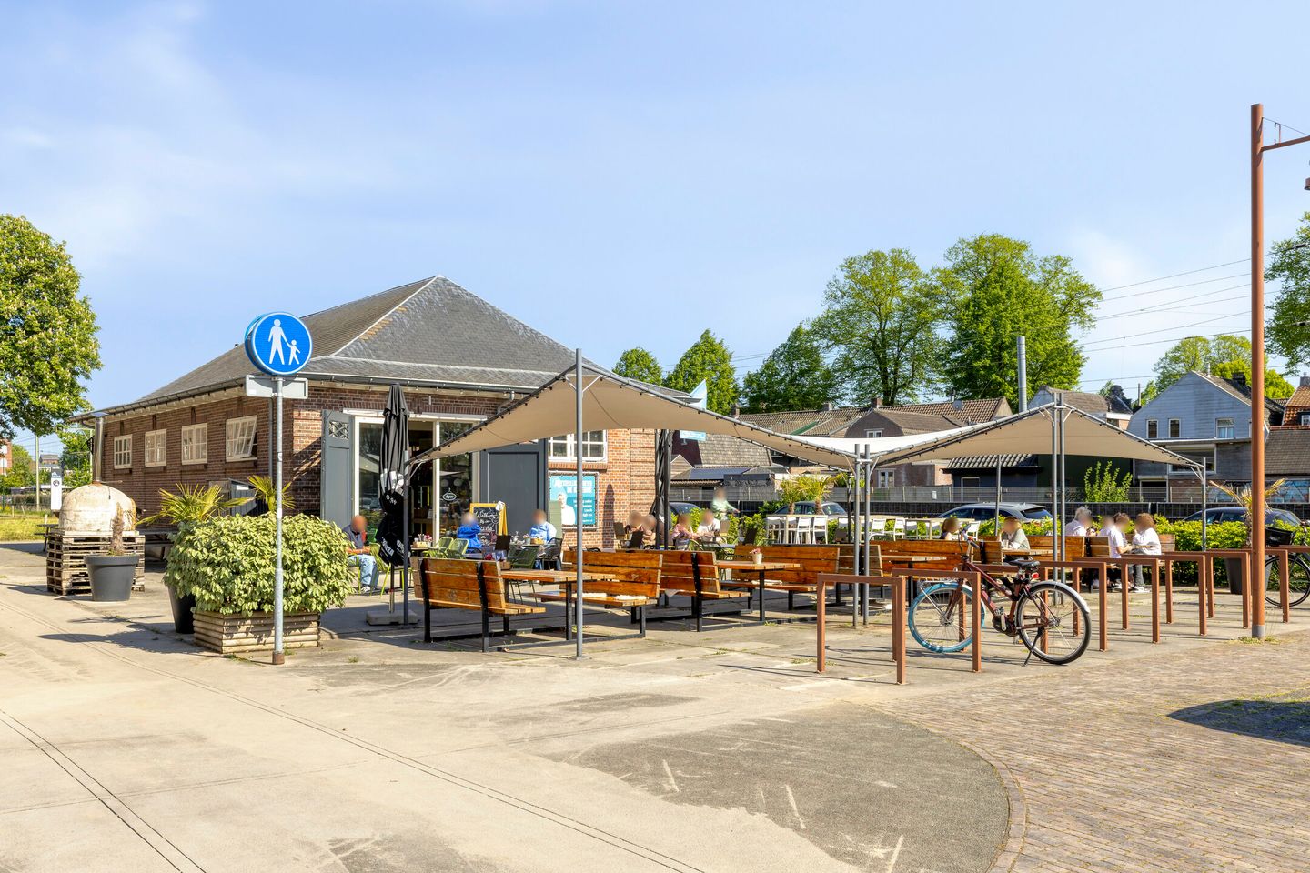 Photo 40 of Almystraat 76