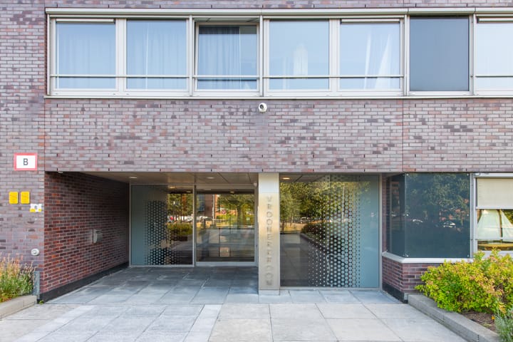 Appartement te koop: Simon Carmiggeltstraat 15, Alkmaar