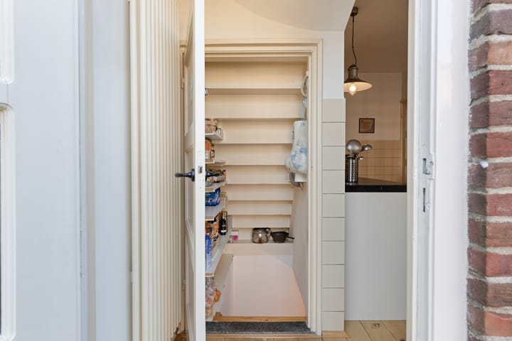Hoekwoning te koop: Deken Frankenstraat 17, Valkenswaard