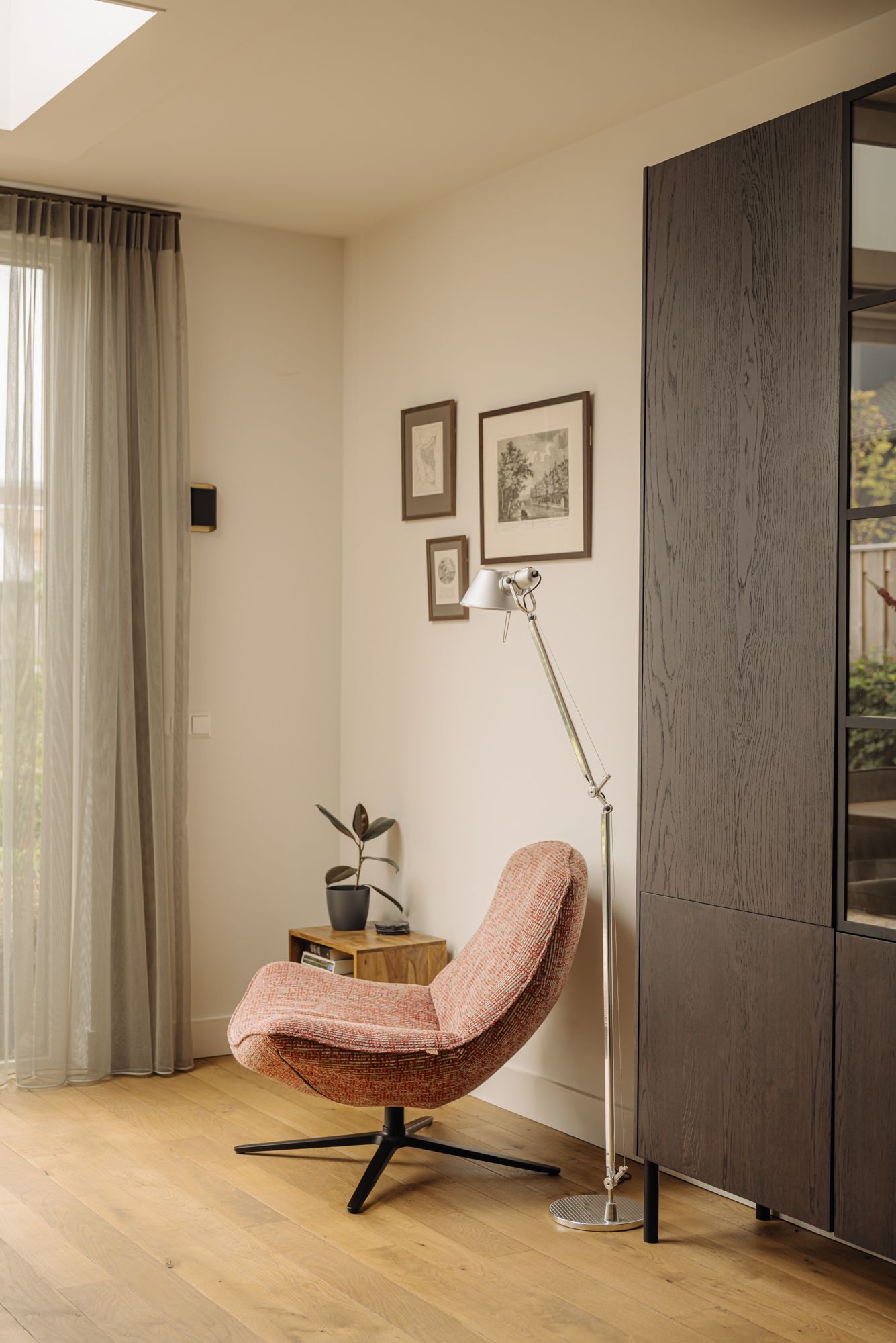 Photo 12 of Noordeinde 61