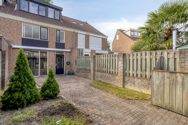 Tussenwoning te koop: Saltshof 2006, Wijchen