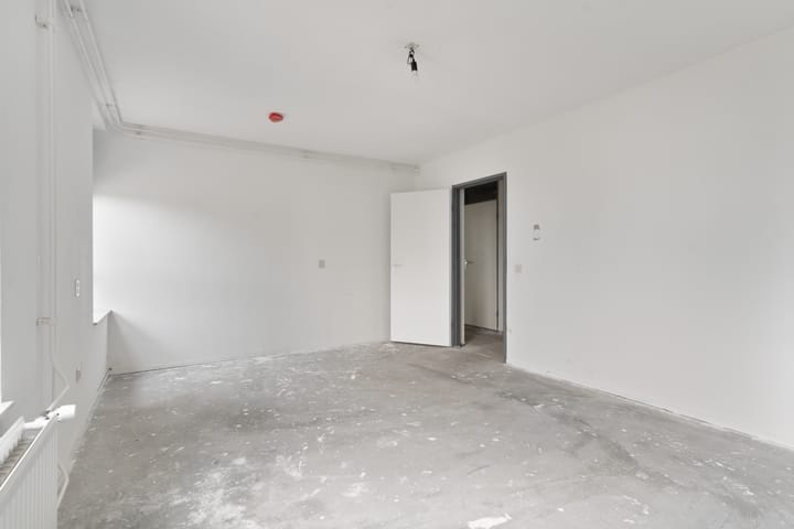 Studio te koop: Wethouder De Roosplein 64, Amsterdam