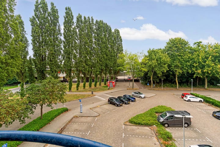 Studio te koop: Wethouder De Roosplein 64, Amsterdam