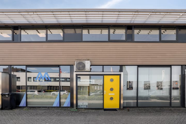 Minervum 7450, Breda