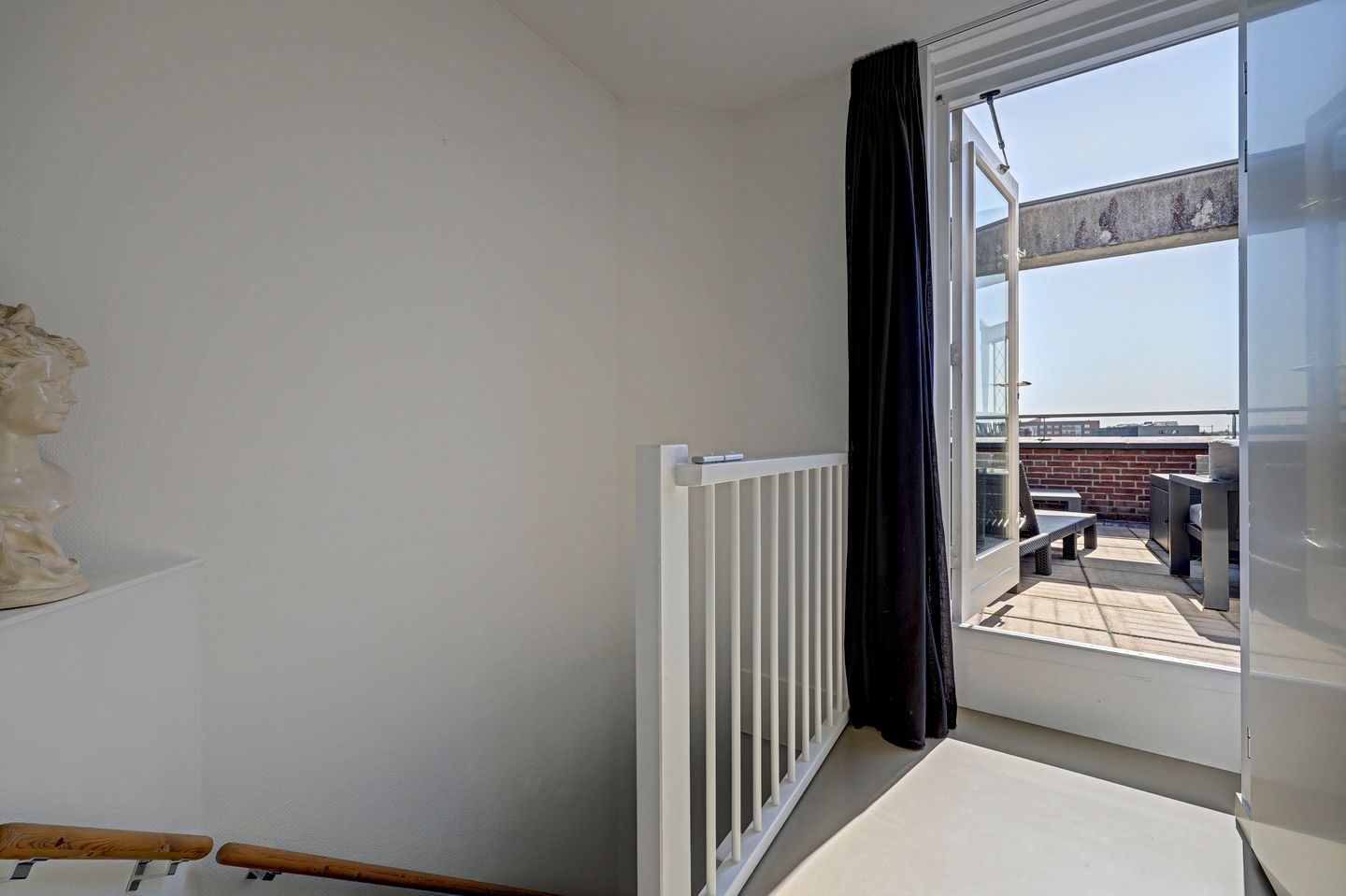 Photo 40 of Maasboulevard 10