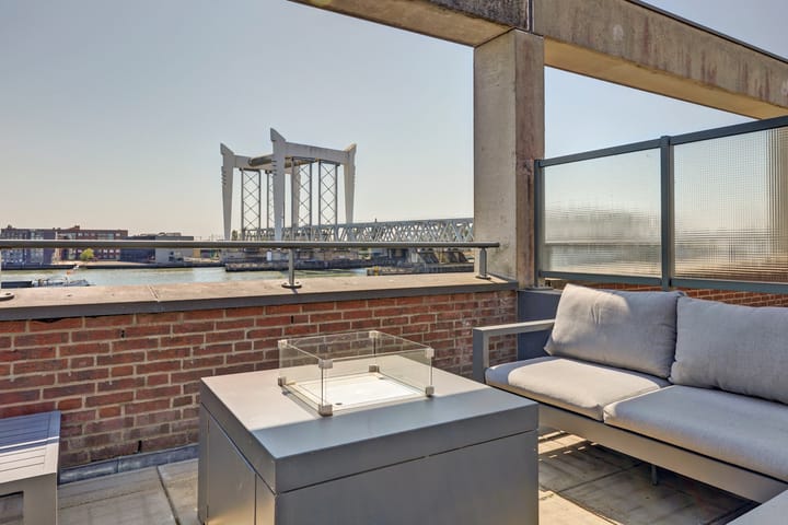 Photo 4 of Maasboulevard 10