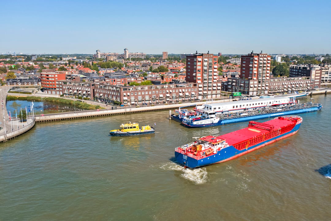 Photo 67 of Maasboulevard 10