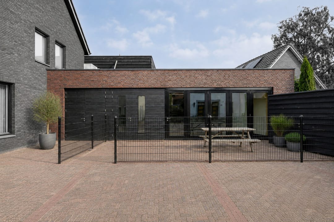 Photo 1 of Kapelstraat 23