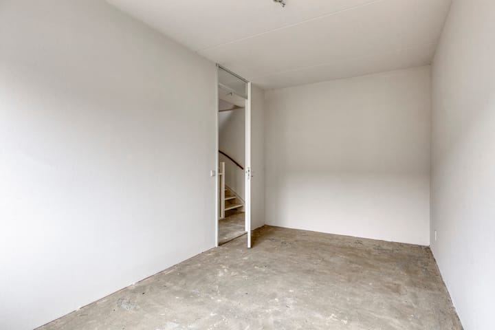 Tussenwoning te huur: Bresselaan 5, Barneveld