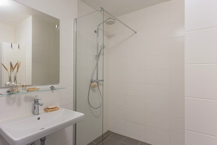 Foto 5 van Van Vollenhovenstraat 3-324