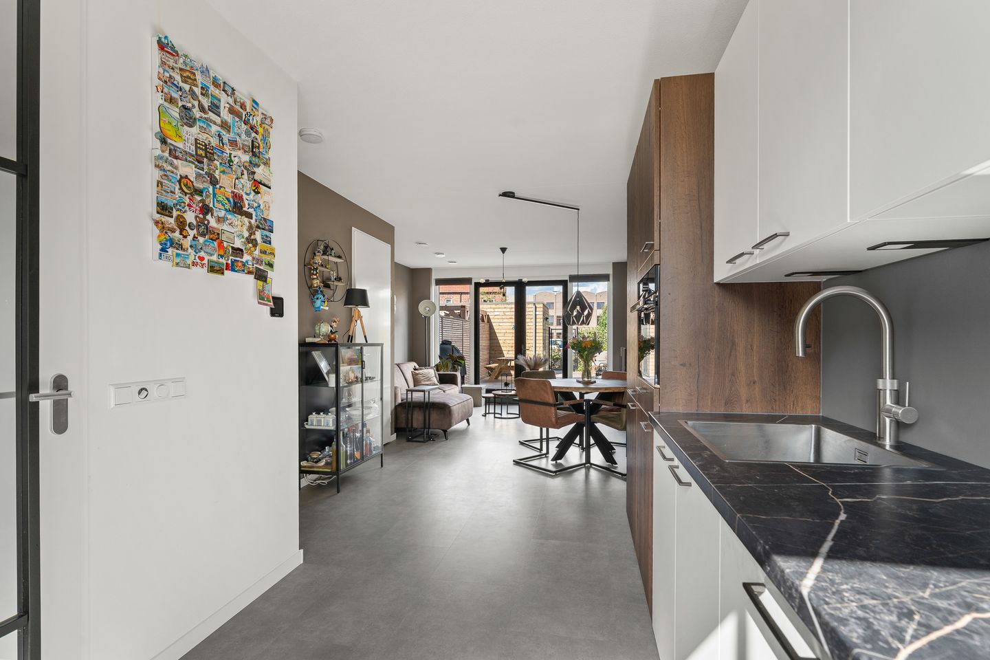 Photo 14 of Notenhout 22