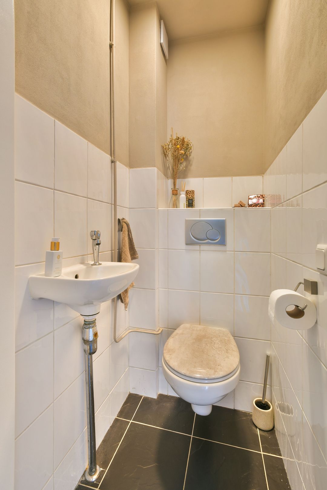 Photo 13 of Schoofstraat 106