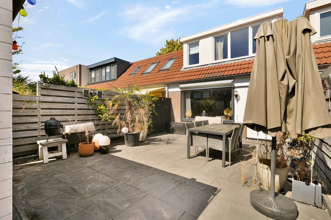 Photo 11 of Schoofstraat 106