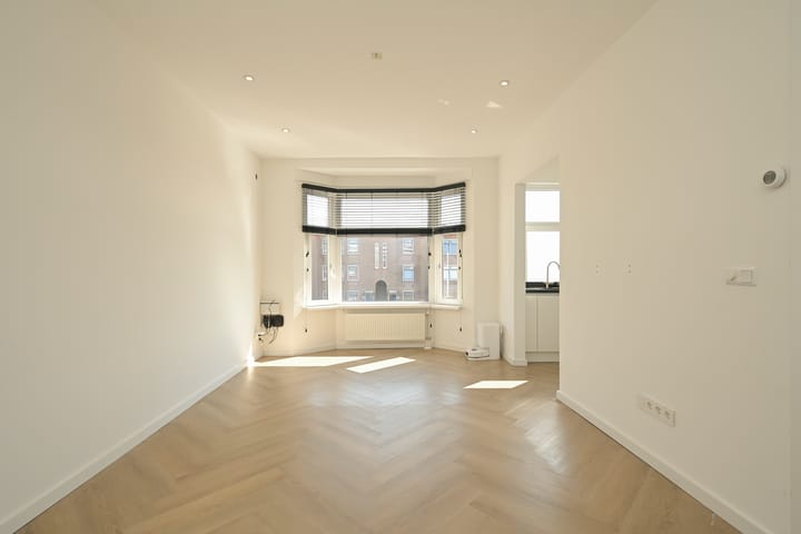 Appartement te koop: Kompasstraat 67, 'S-Gravenhage