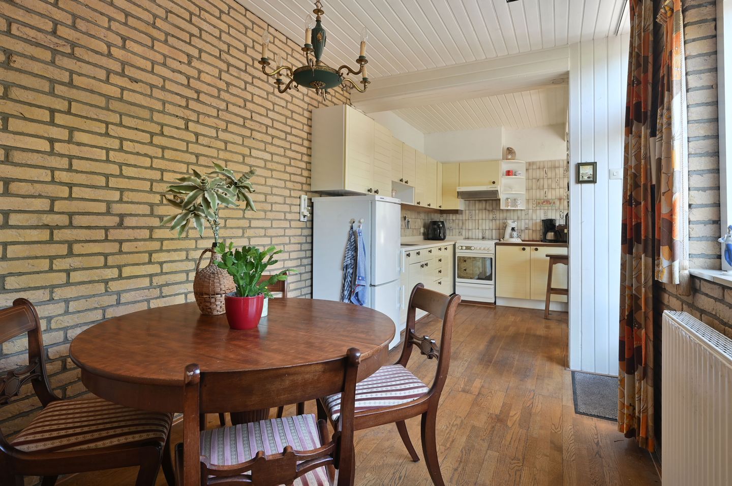 Photo 10 of Margrietstraat 1