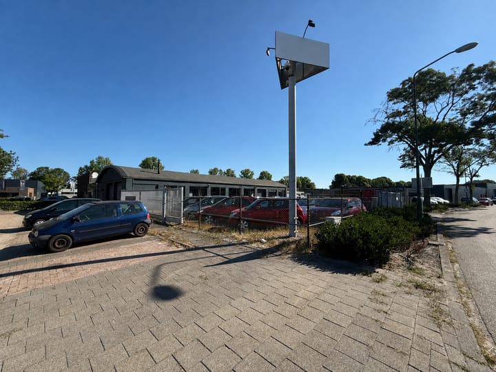 Canadesestraat 8, Kaatsheuvel