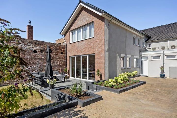 Twee-onder-één-kap te koop: Kerkstraat 120, Koningsbosch