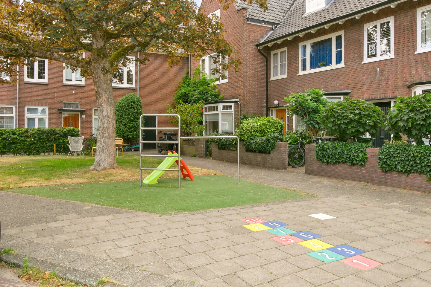 Photo 34 of Marsstraat 25
