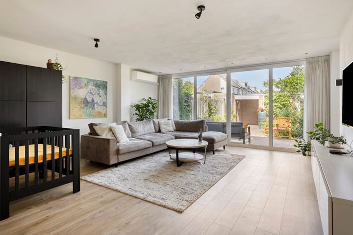 Hoekwoning te koop: Hulstbeemd 18, Valkenswaard