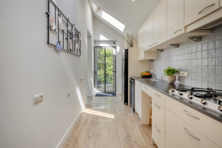 Hoekwoning te koop: Hulstbeemd 18, Valkenswaard