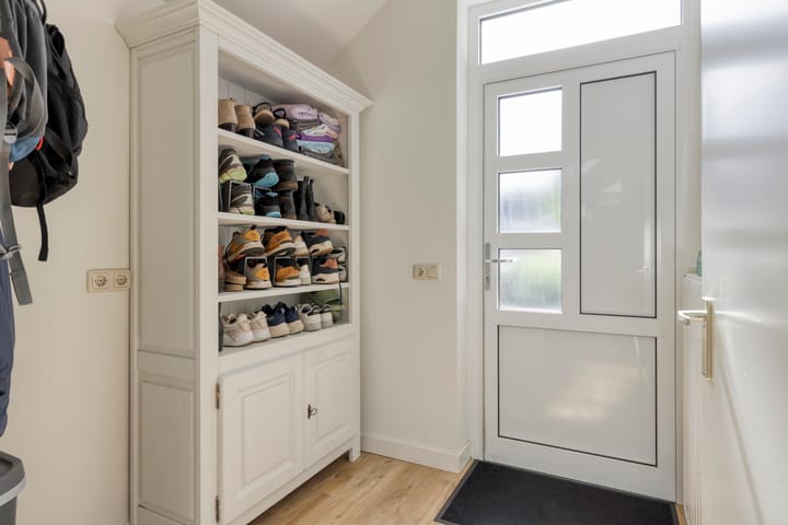 Hoekwoning te koop: Hulstbeemd 18, Valkenswaard