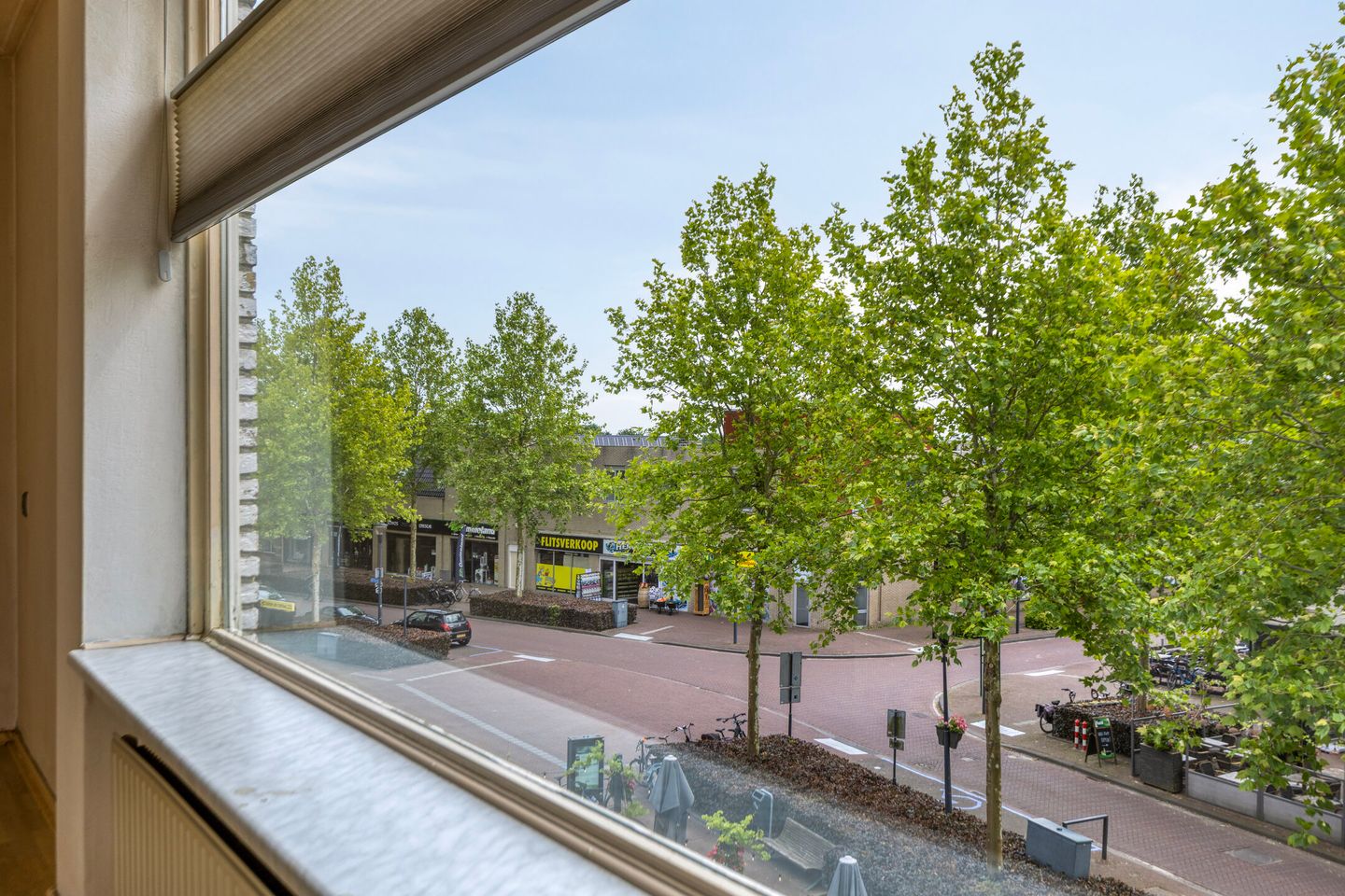 Photo 14 of Tolberterstraat 1-IV