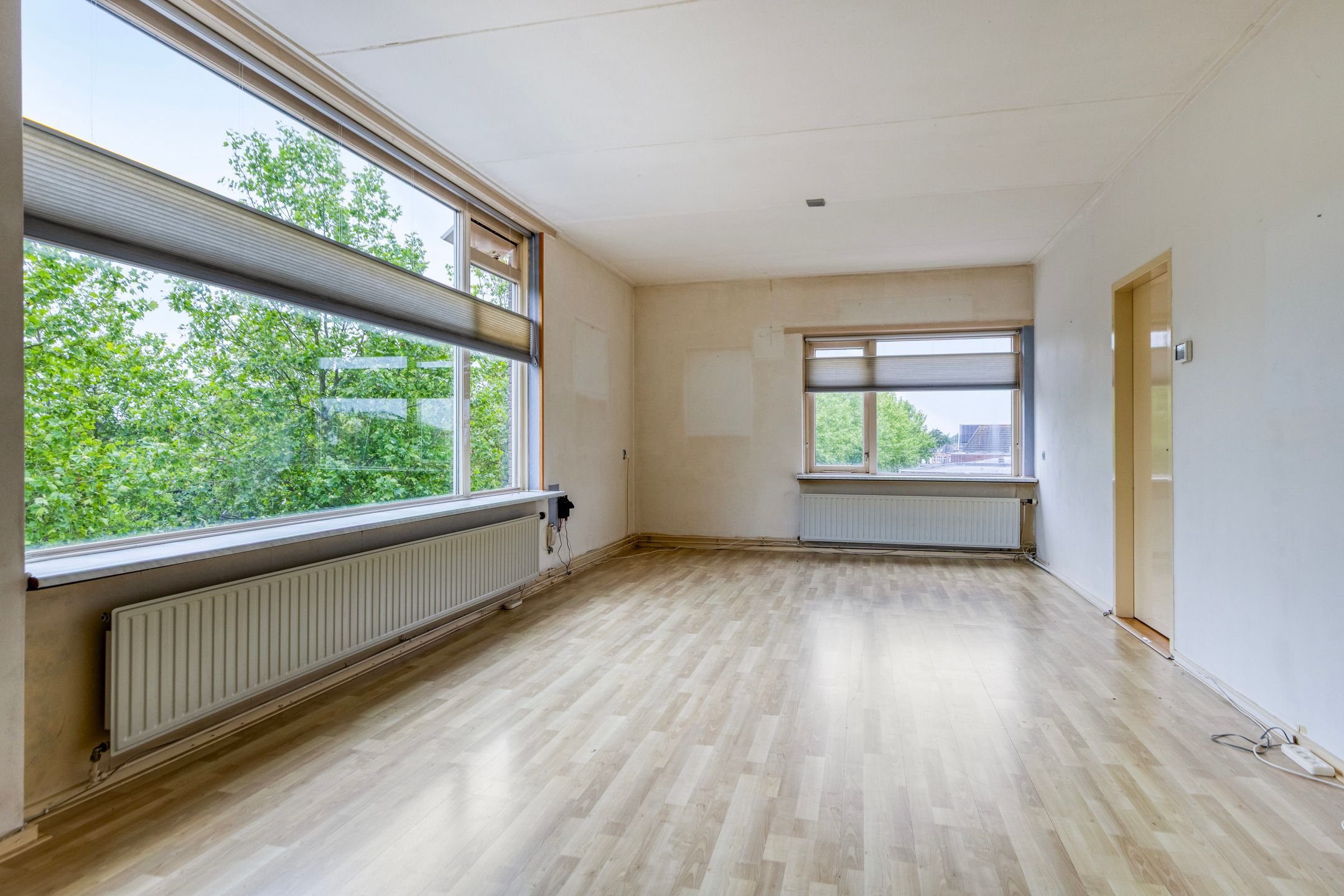 Photo 12 of Tolberterstraat 1-IV