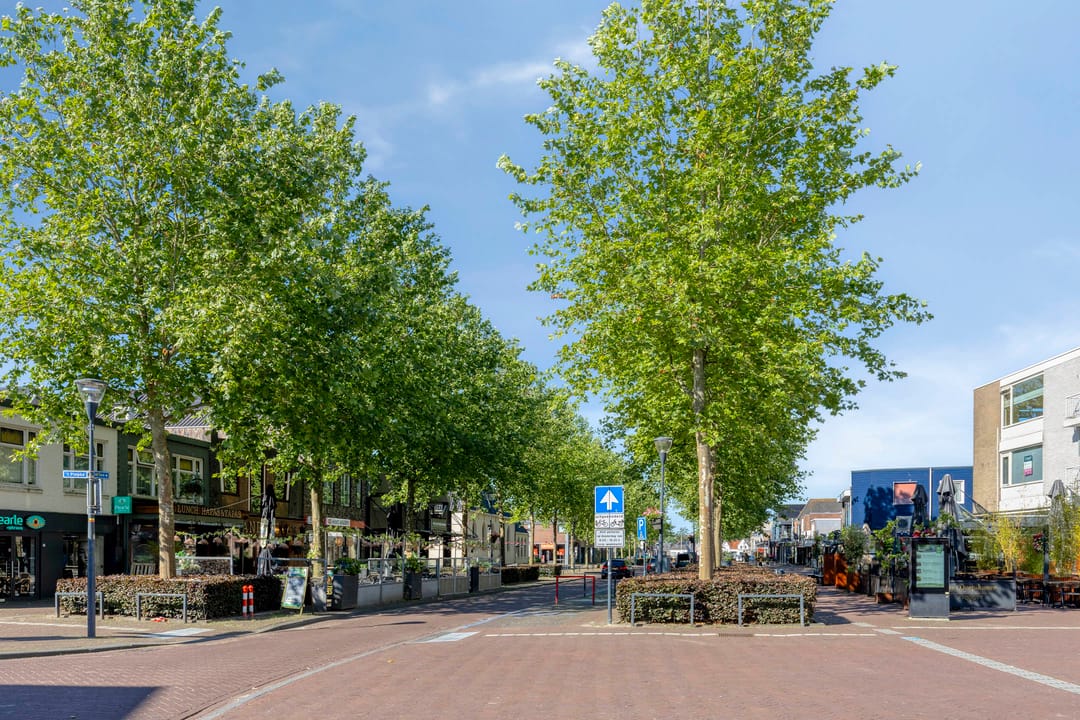 Photo 37 of Tolberterstraat 1-IV