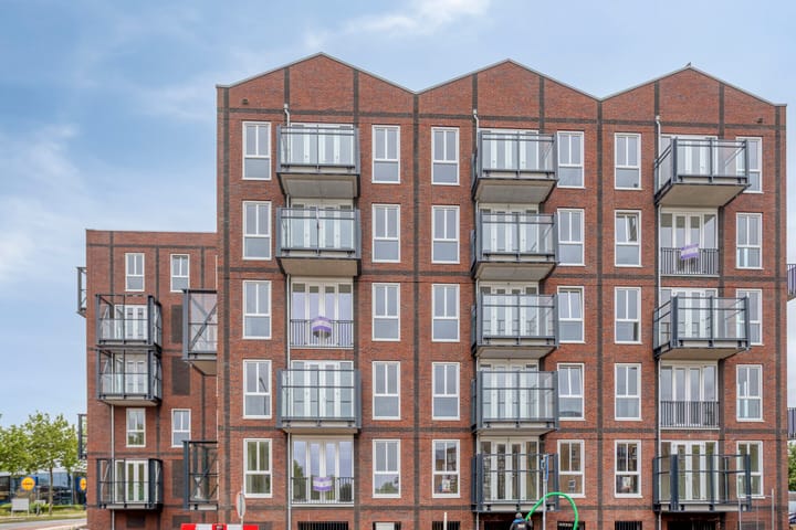 Appartement te koop: Bestevaer 45, Huizen