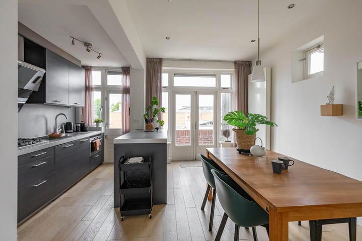Appartement te koop: Van Royenlaan 15A, Groningen