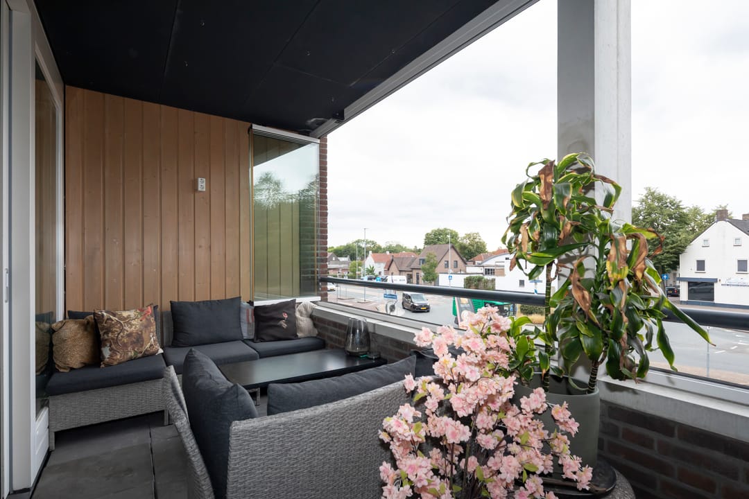 Photo 8 of Pastoor van Beugenstraat 76